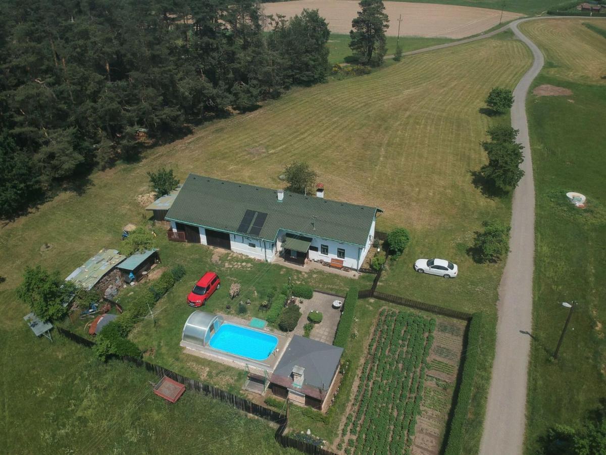 Luxury Villa Near Forest In Hlavice Czech Republic Vselibice Bagian luar foto