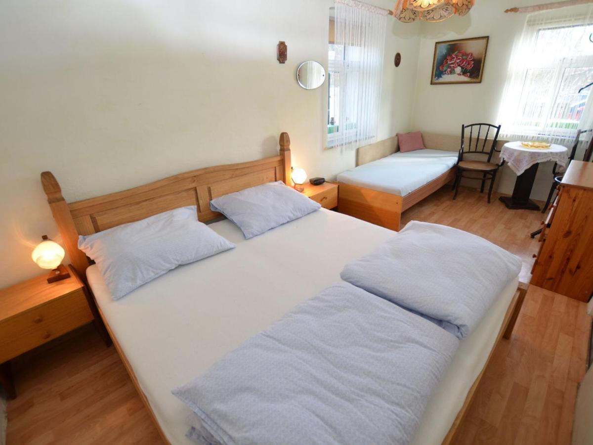 Luxury Villa Near Forest In Hlavice Czech Republic Vselibice Ruang foto